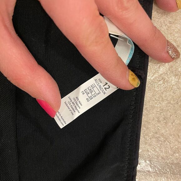 Sea Level Australia Essentials Mid Bikini Pant size 8 NWOT - Picture 4 of 5